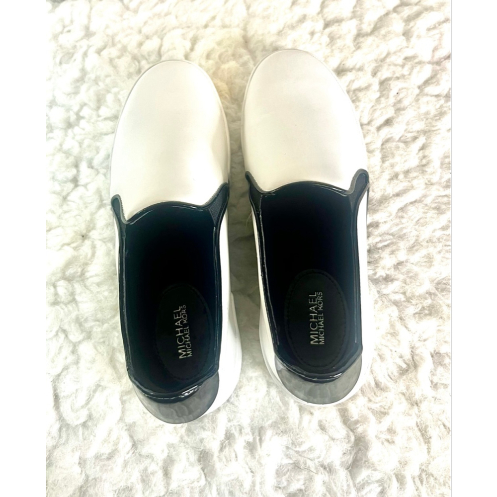 Michael Kors Brenden White Leather slip-on fashion sneakers women size 8M - Picture 2 of 9